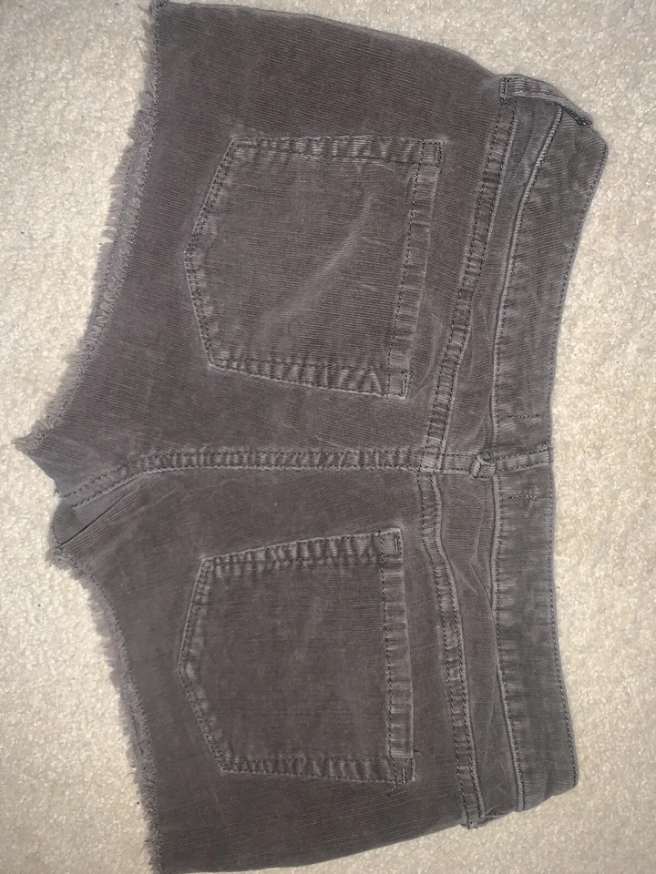 Roxy Shorts Women’s 7 Chino Skater Surf Stretch Outdoor Beach Boho Fit - Image 2 of 2