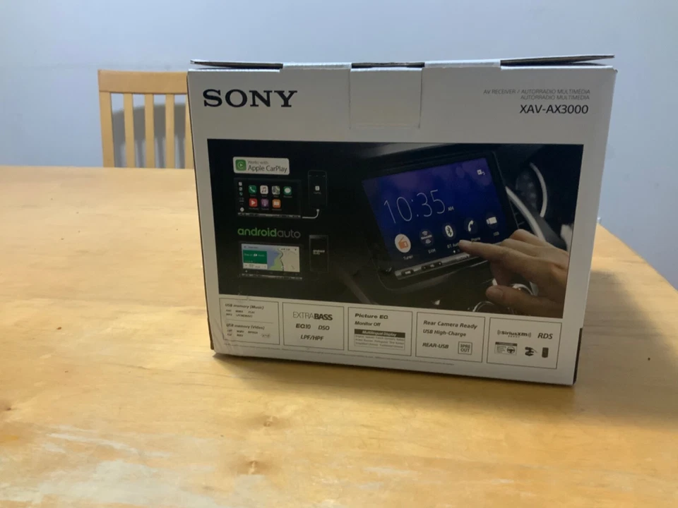Sony 6.95" Bluetooth Media Receiver - Apple CarPlay and Android Auto XAVAX3000 - Image 2 of 2