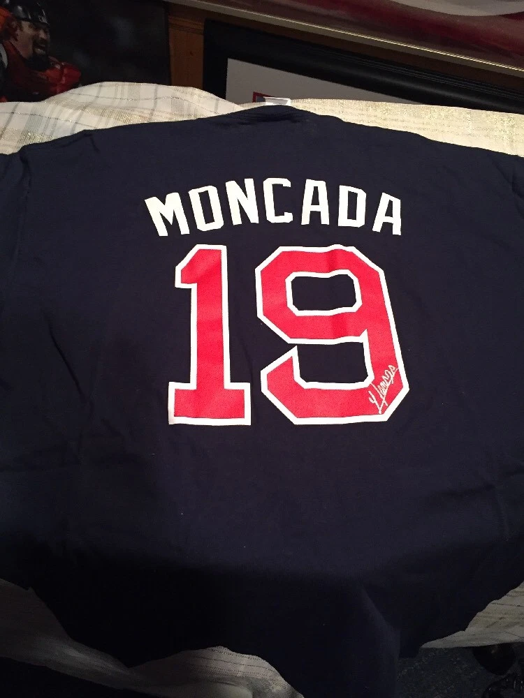 Chicago White Sox Yoan Moncada Signed T-Shirt With COA