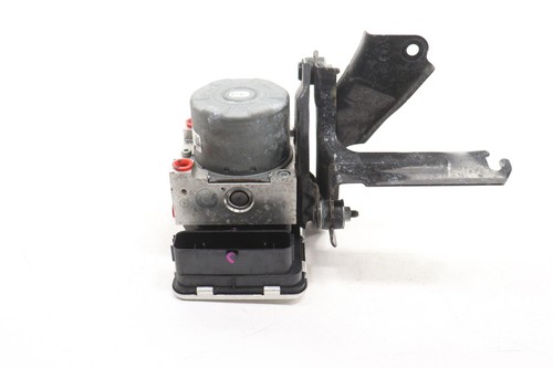 2020 - 2023 MAZDA CX-30 ABS LOCK BRAKE PUMP CONTROL MODULE OEM DGJ1437A0 - Picture 4 of 15