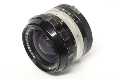 Nikon Nikkor N.C Auto 2,8 / 24  Objektiv gebraucht