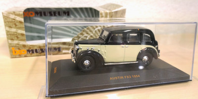 IXO 1:43 - Austin FX3 - schwarz / hellbeige - IXOMUS060 - (37)