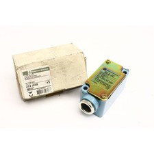 Telemecanique 066227 ZC2 JC45 Limit switch Old stock (B1319)