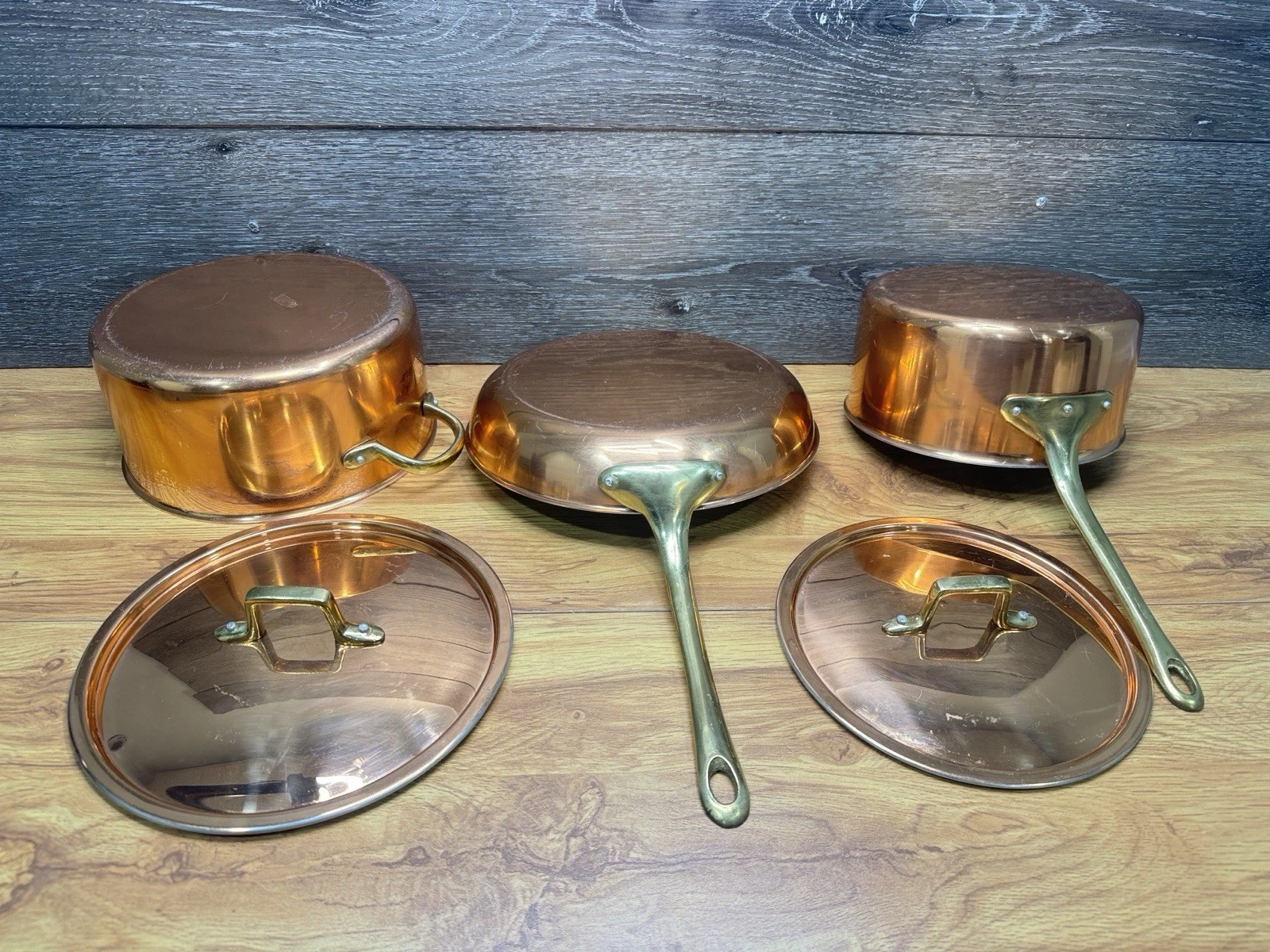 Vintage Copper Cookware Set Stainless Steel Lined With Brass Handle ~5 Pc Set
Opens in a new window
