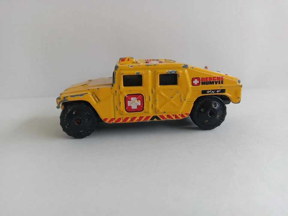Retro 1994 Matchbox Rescue Humvee Hummer 1:70 2003 Special Edition. 1:64 Scale - Image 2 of 4