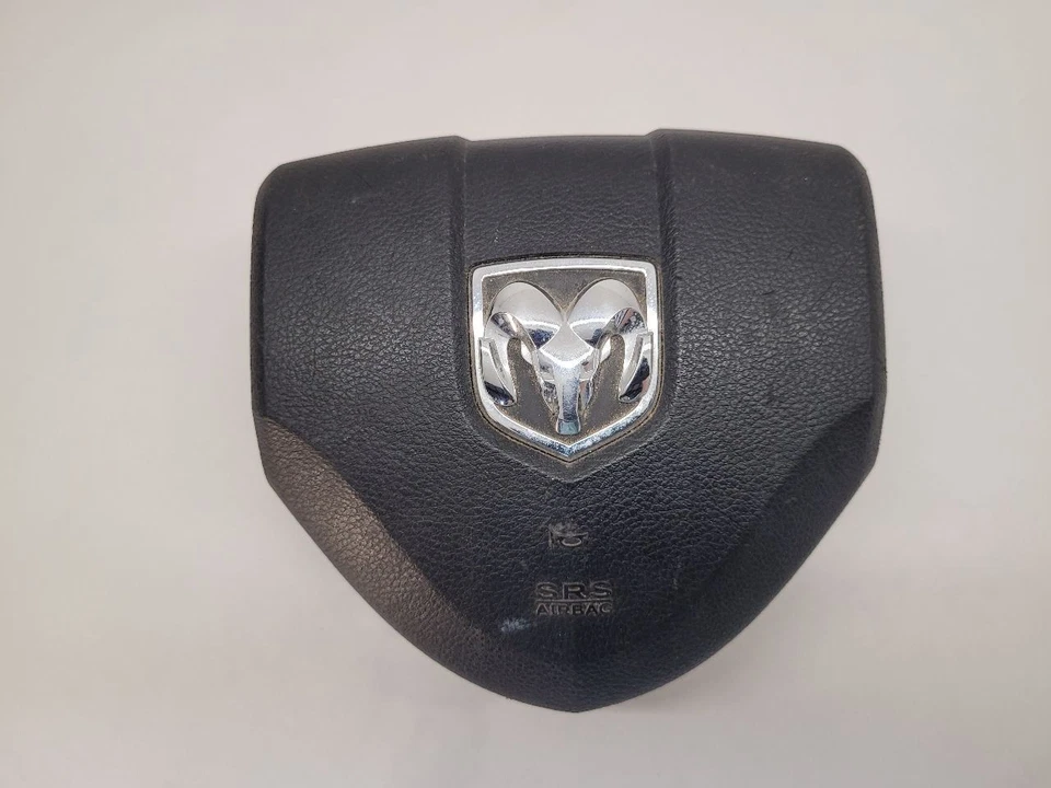 2012 12 DODGE CARAVAN LH Front Driver Wheel Cargo Van Airbag - Image 2 of 4