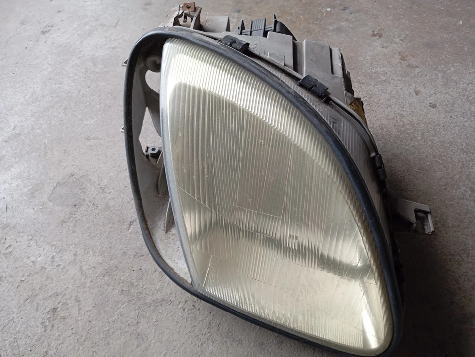 Mercedes Benz SLK R170 Phare Xénon Droit Complet A1708201261 Phare - Photo 2/4