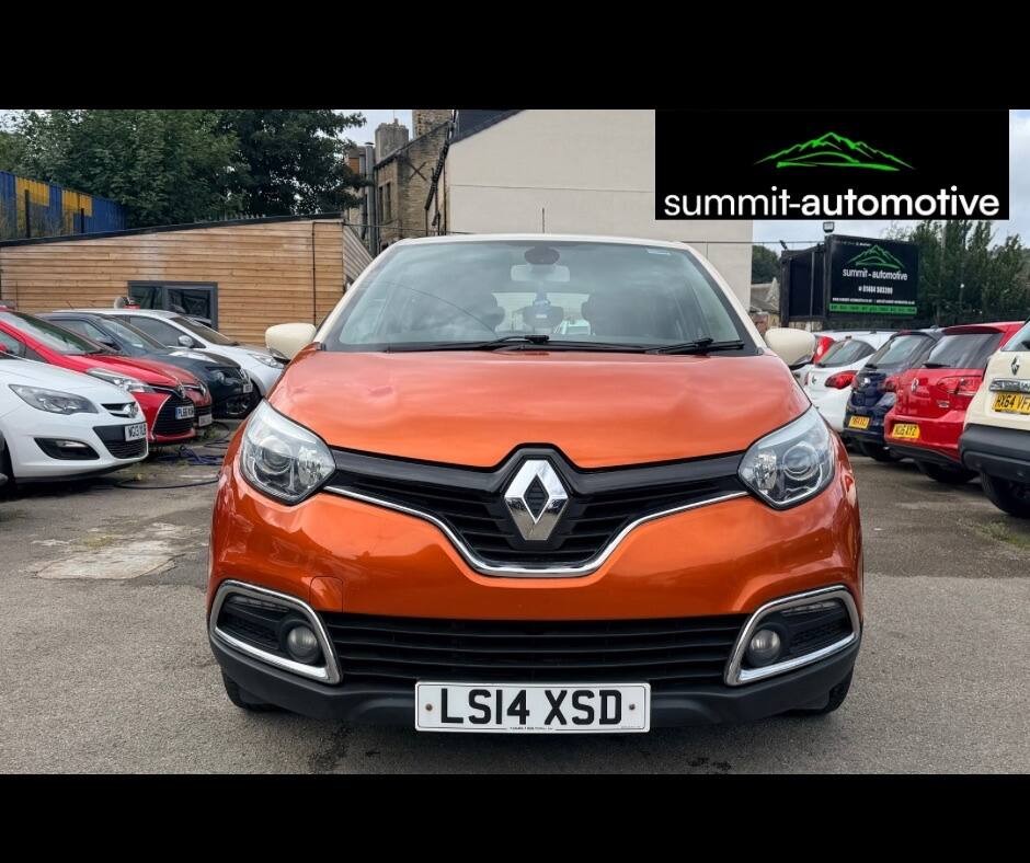 2014 Renault Captur, photograph 3