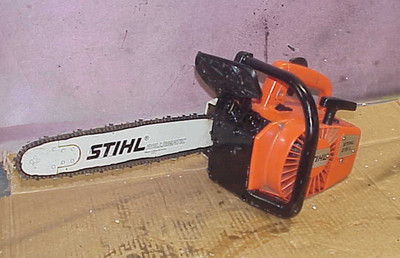 Used Stihl 015L Arborist Chainsaw 12'' bar gas Very strong running chain saw