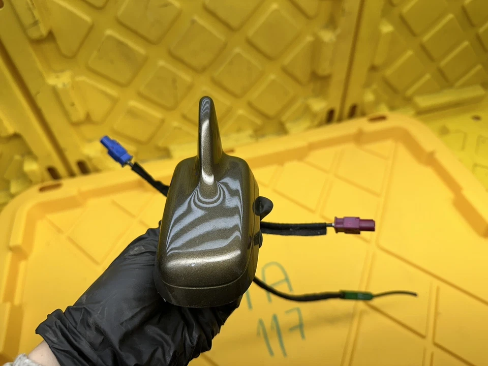 2013-2017 AUDI Q5 крыша смонтированный акулы плавник антенна 8R0035503G - Изображение 2 из 4