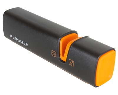 Fiskars Xsharp Handaxt Beil Werkzeugschärfer Keramik Schärfstein, 120740