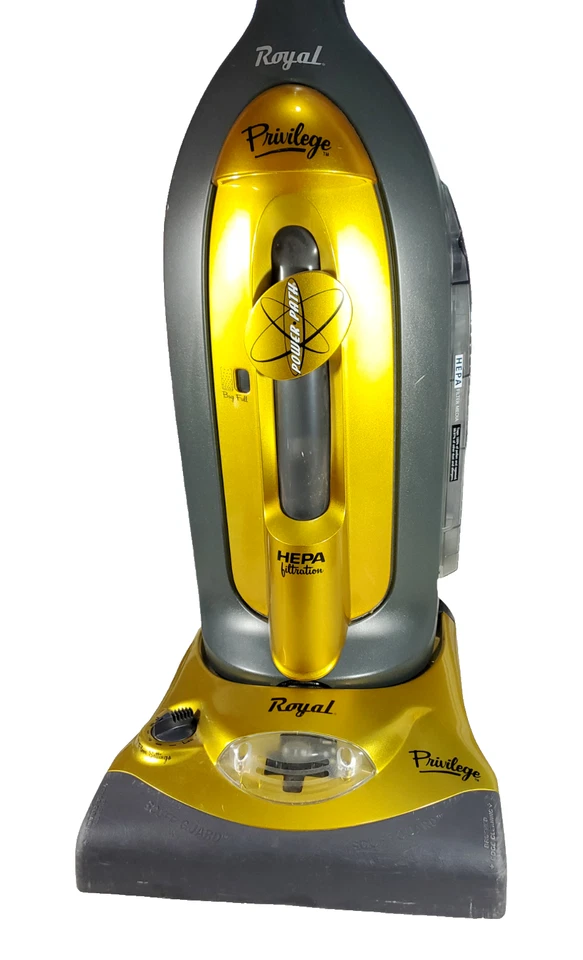 Royal Privilege Upright Vacuum Gold RY7500 with Attachments Blemish Sale - Image 2 of 4