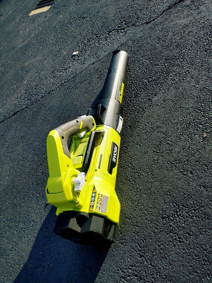 Ryobi 550 CFM Brushless Whisper 40v Jet Fan Cordless Leaf Blower (Tool