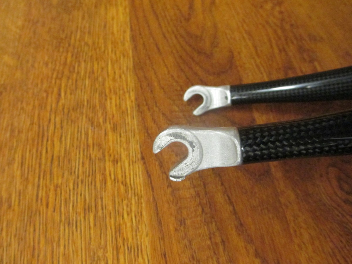 SHIMANO PRO CARBON COMPOSITE FORK 1 1/8 x 9 3/4 225MM 700C SHIMANO PRO CARBON COMPOSITE FORK 1 1/8 x 9 3/4 225MM 700C