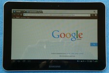 SAMSUNG GALAXY TAB 8.9 GT-P7300 16GB WIFI White Tablet ONLY 3M01