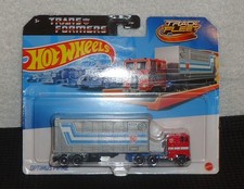 Hot Wheels Track Fleet: Transformers Optimus Prime JFF66
