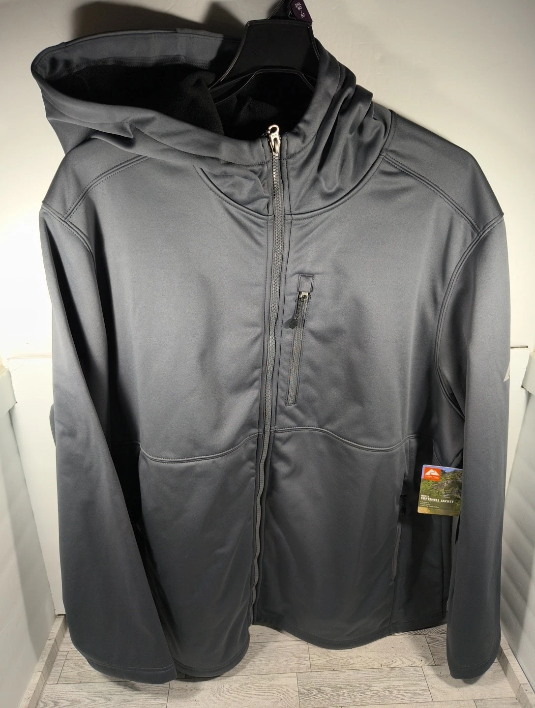 Ozark Trail Soft Shell Men's Size 2XL Gray Hooded Full Zip Jacket NWT