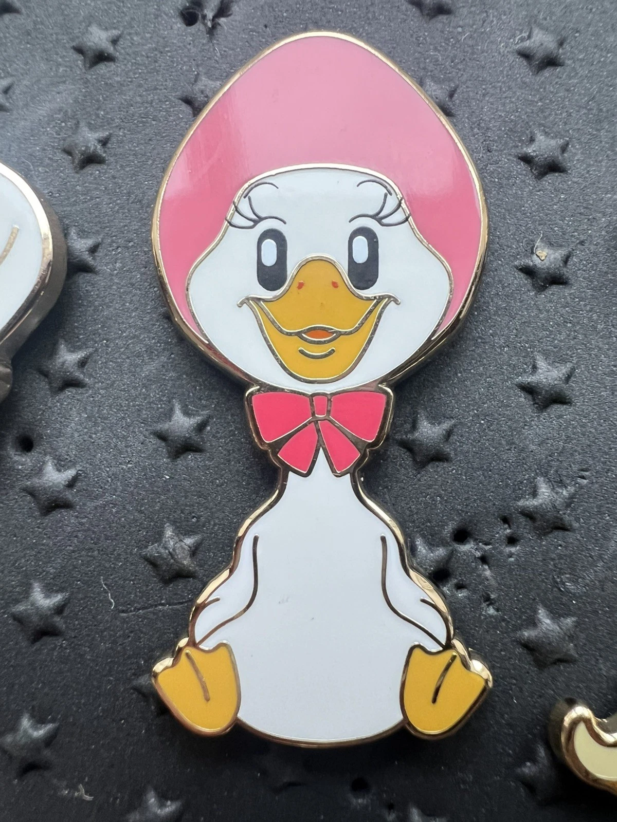 Disney WDI MOG Aristocats Adorbs Amelia Goose Pin LE 300 Chaser