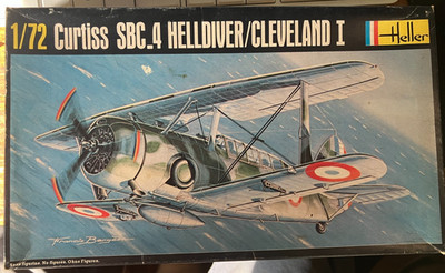 2 Vintage Airplane Models; A-4F Skyhawk & SBC-4 Helldiver/Cleveland 1- Both 1:72