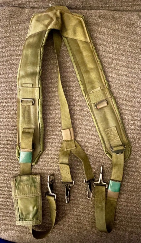 Genuine USGI Military issue ALICE Y-suspender Harness compass pouch OD green