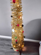 popup pre lit Christmas tree 6ft
