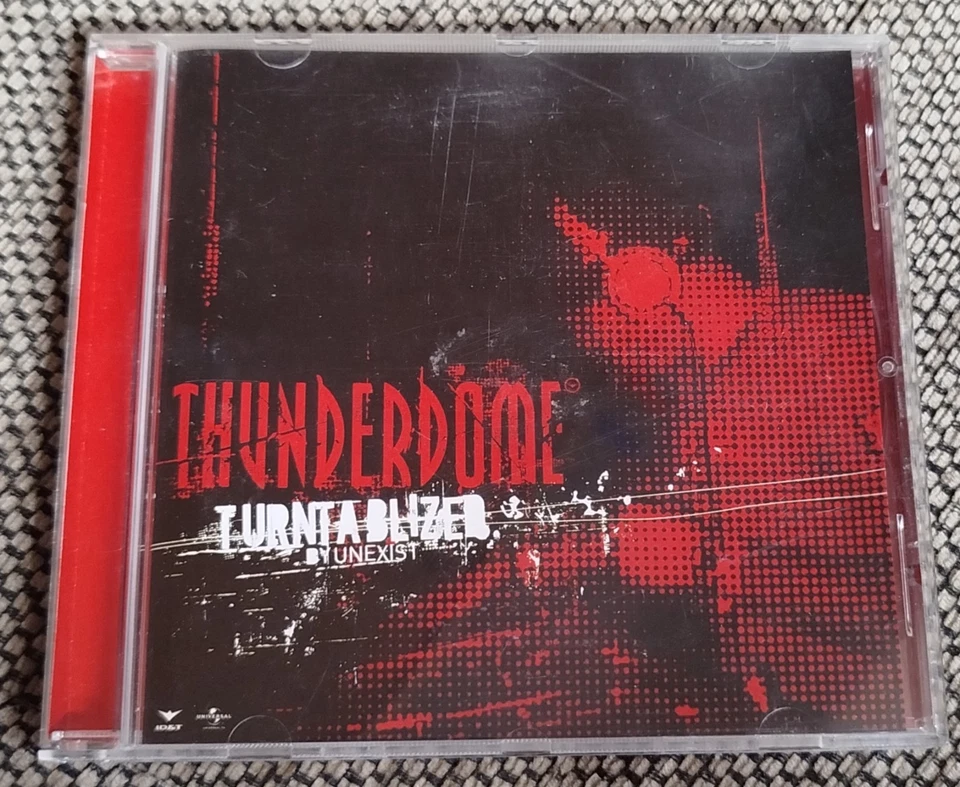 !!! CD Box Thunderdome ID&T Turntablizer - Lesen !!!