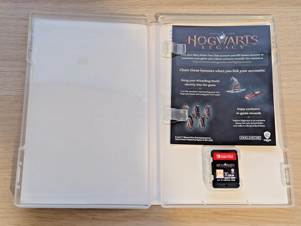 Hogwarts Legacy Deluxe Edition Nintendo Switch, photo 3 of 5