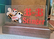 1950's B&B STINGER BUMBLE BEE CASH REGISTER DISPLAY SIGN REVERSE ON GLASS LIGHTS