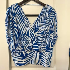 I.N.C. International Concepts Women's Surplice V-Neck Tropical Top Blouse Size S