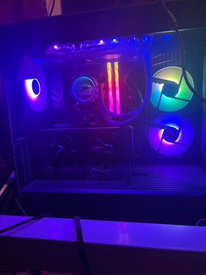 IBUYPOWER Y40 Gaming PC. Used/Great Condition. Specs/Details in description.