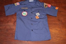 Boy Scouts of America BSA Youth Shirt Medium Blue Sewn Patches Short Sleeve