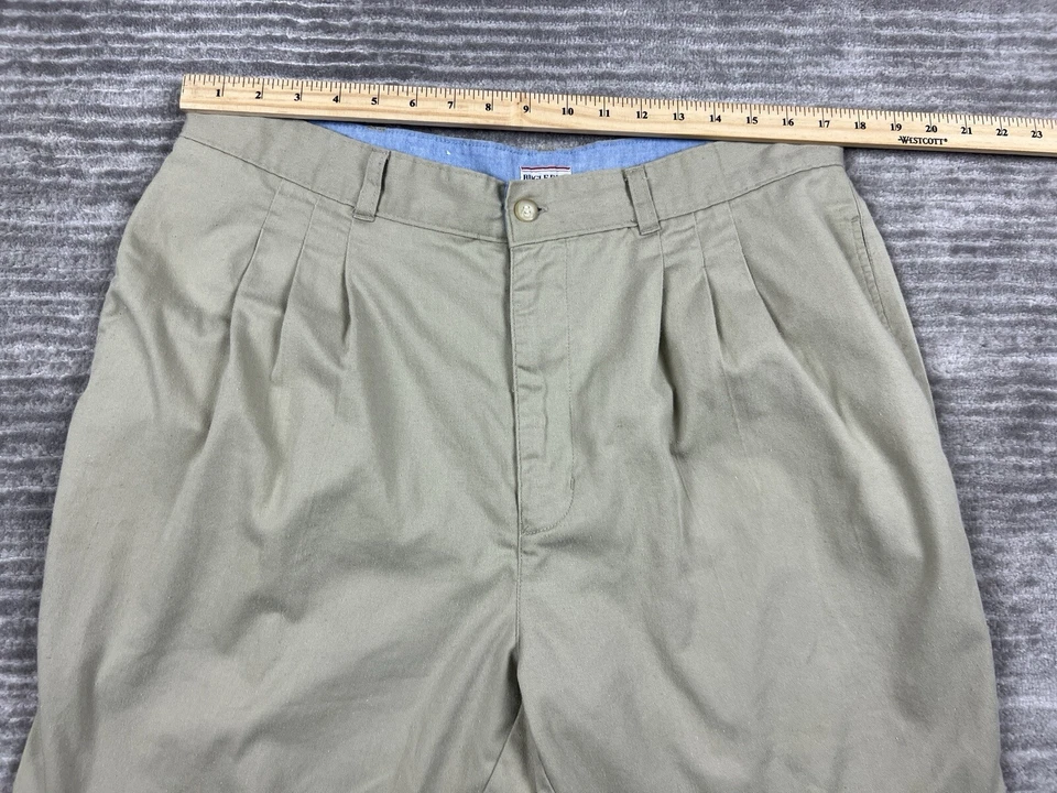 Bugle Boy Shorts Mens 38 Beige Chino Pleated Polyester Blend Back Flap Pockets - Image 4 of 4