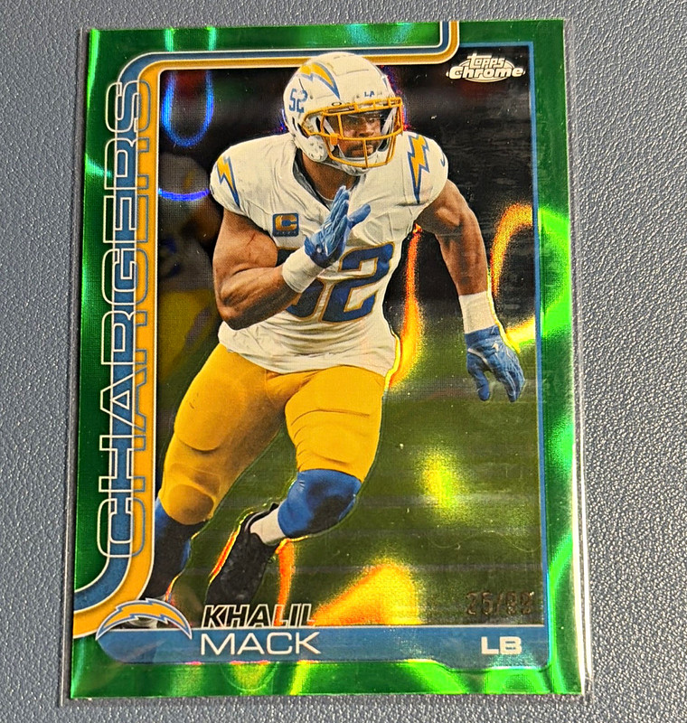 Topps Chrome 2023 Khalil Mack Green /99 Los Angeles Chargers #160