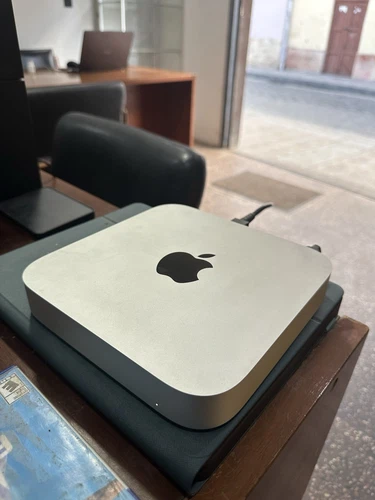 Mac mini 14,3 (2023) M2 8-core CPU/10-core GPU 512GB SSD 8GB Ram