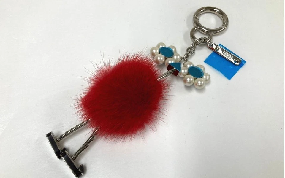 Fendi Charm Bag Bugs Monster Borchie Metallo Argento Portachiavi Borsa Charm ... - Immagine 3 di 4