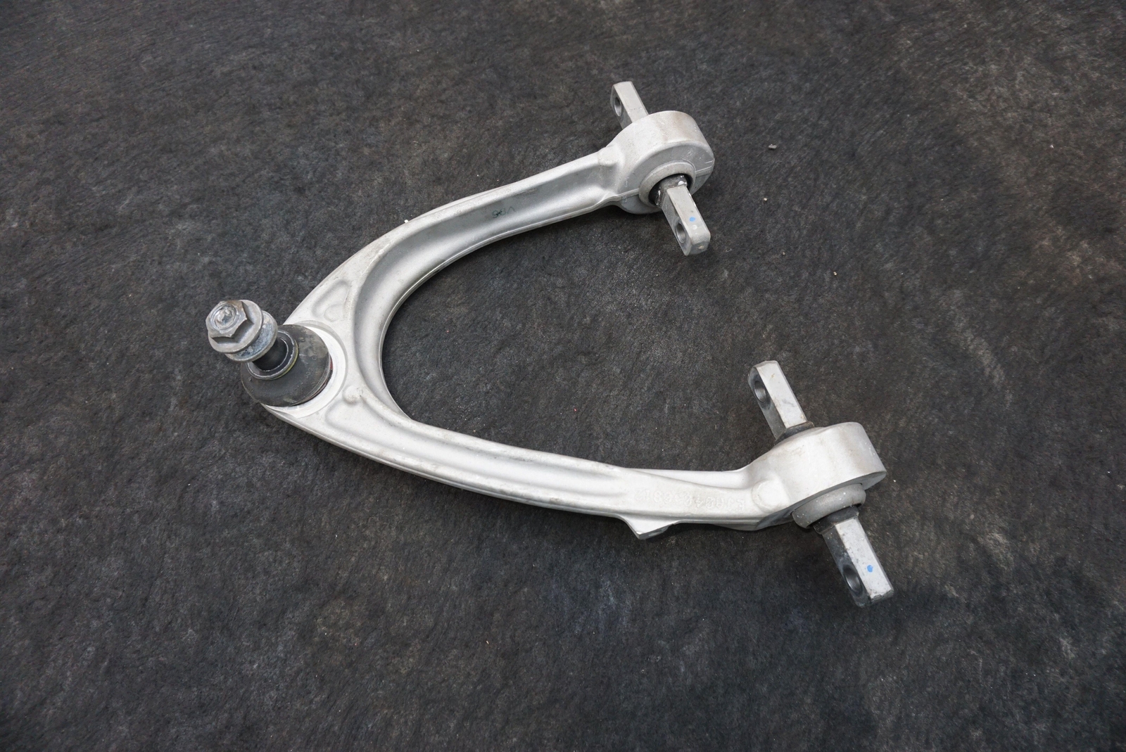 Set 2 Front Left Upper & Lower Control Arm OEM 235132 Ferrari California 2012-14