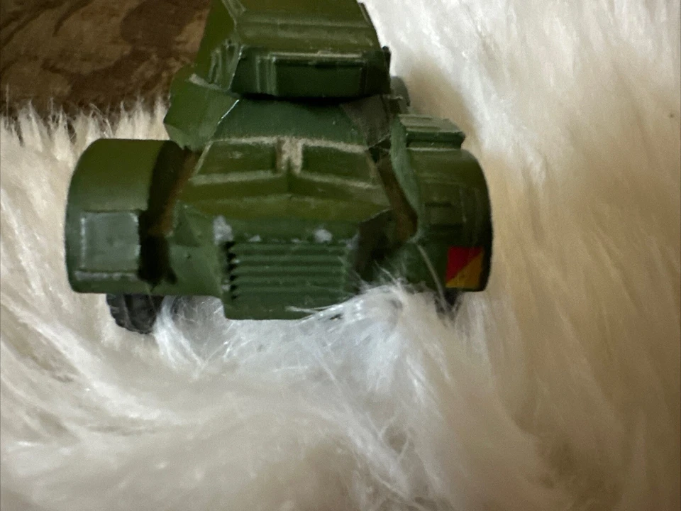 Hecho en Inglaterra Dinky Toys #670 Coche Blindado Verde Ejército EXCEPCIONAL Foto 4 de 4