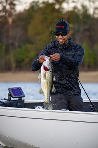 Eagle 5 SplitShot™ HD 5" IPS Screen, SplitShot™ HD transducer, C-MAP® Inland ... - Picture 4 of 7