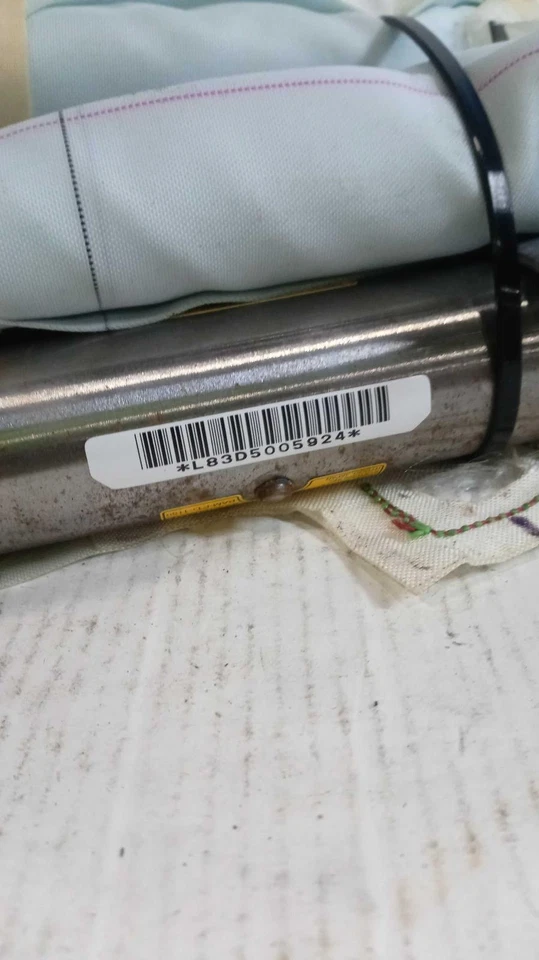 Used Left Curtain Air Bag fits: 2015 Scion XB driver roof from 1/13 Left Grade A Foto 2 de 4