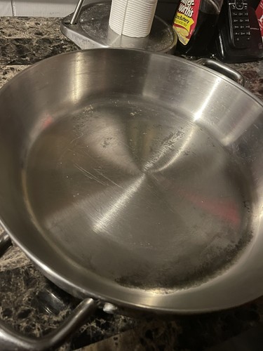 Two Stainless Steel, 12 Around Large Frying Pan. - Picture 4 of 4