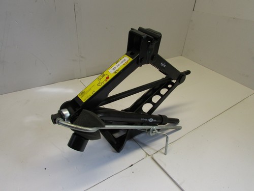 12-13-14-15-16-17-18-2019 LAND ROVER EVOQUE EMERGANCY JACK & TOOLS EJ32-17035-AB - Picture 2 of 6
