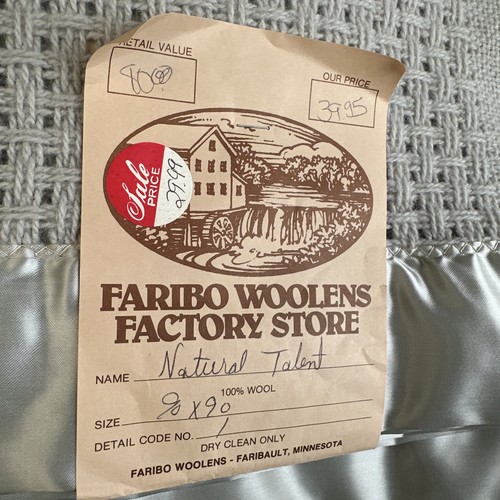 Faribo Woolens Factory Store Wool Blanket Grey NWT 90x90 Large Made In USA * SEE - Picture 8 of 9