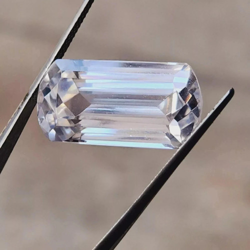Stunning White Sapphire Fancy Cut 24.60 Ct Natural Loose Gemstone EGL Certified - Picture 4 of 6