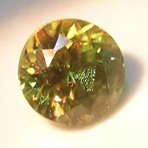 MAGNIFICENT UNHEAT PAKISTAN MULTI GREEN CHANGE TO ORANGE SPHENE GEM - ROUND CUT