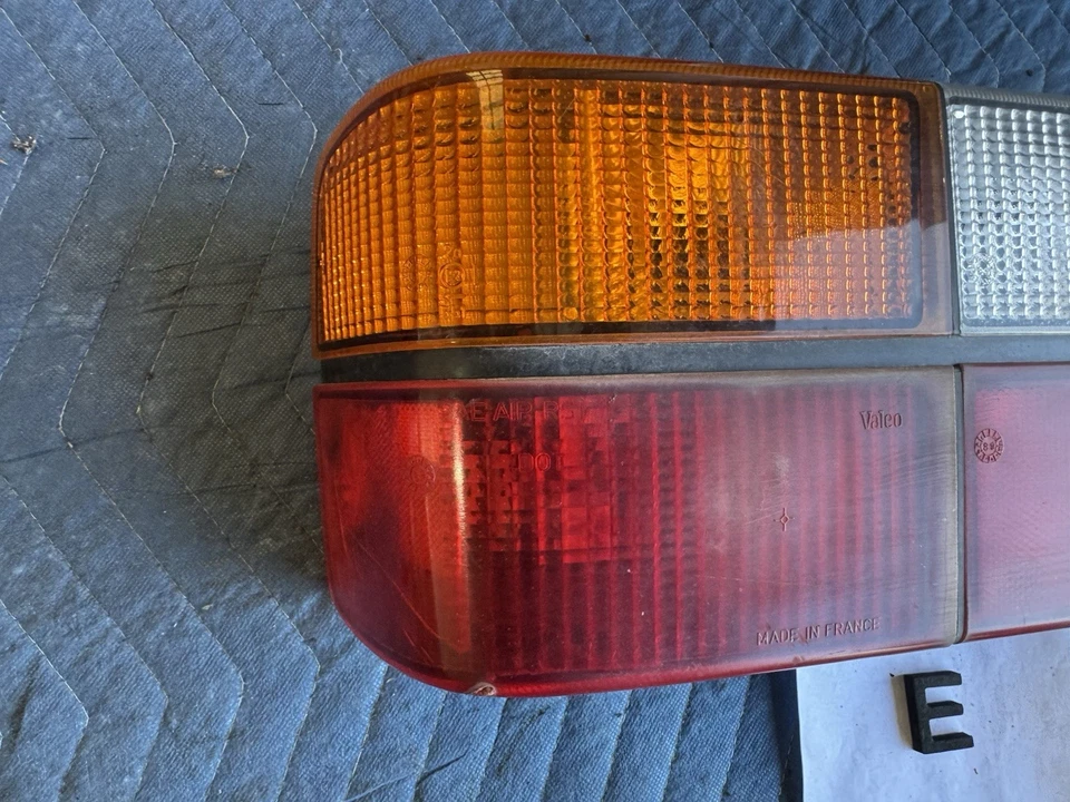 1986-1993 Volvo 240 244 Sedan Left Rear 6 Panel Tail Light Assembly OEM #4894E - Image 4 of 4