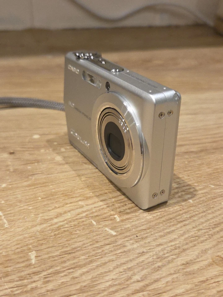 Casio Exilim EX-S600 Digital Camera Working Box & Accessories Tested. - Image 3 of 4