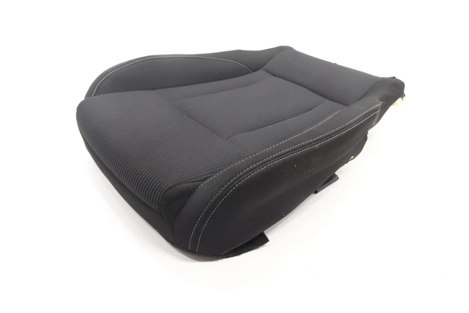 2023 SUBARU LEGACY 前座 — 第 3/4 张图片