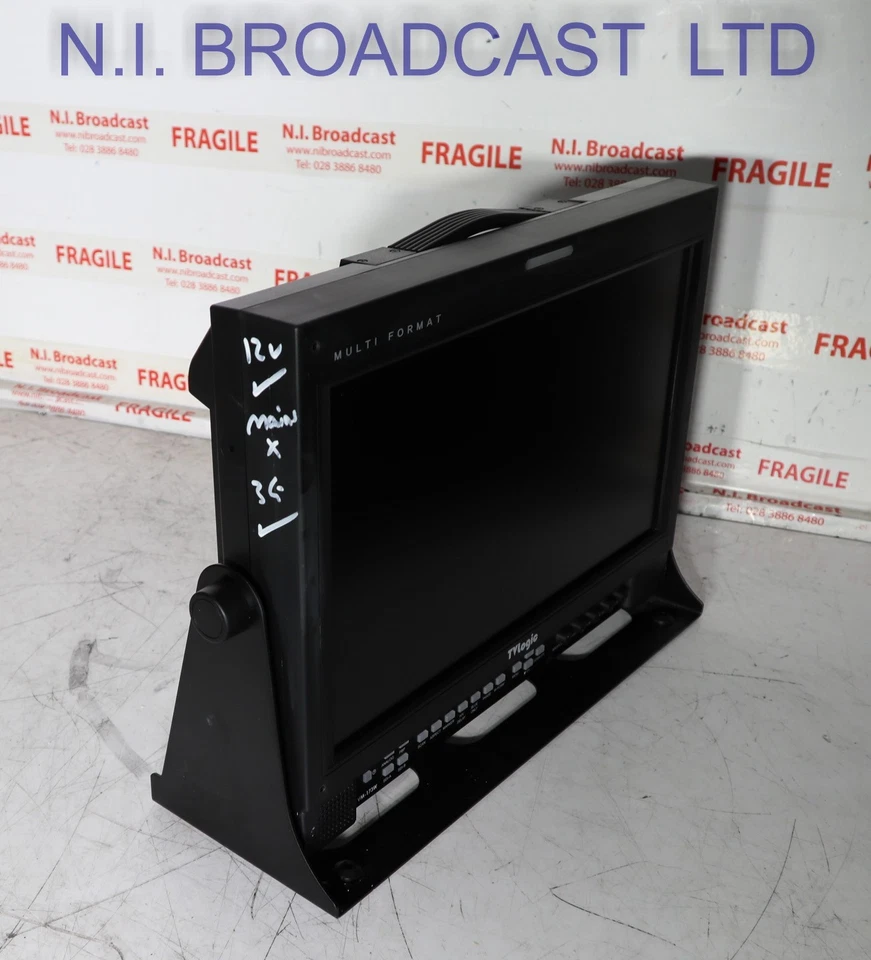 Tv logic 3G SDI / HD SDI 17inch monitor with stand - Image 2 of 4