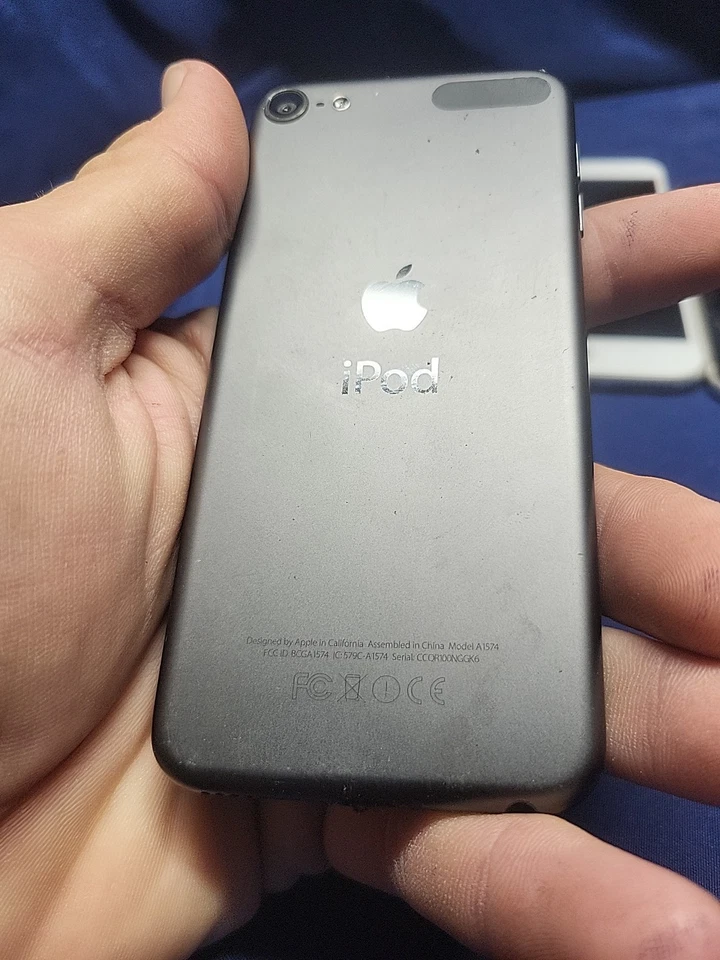 Apple iPod touch 6 A1574 Space Gray - Untested As Is - Image 2 of 2
