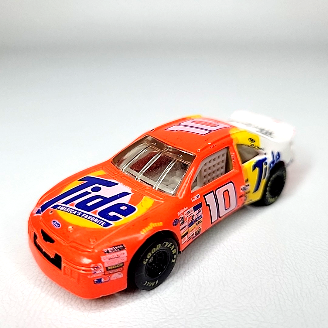 1:64 HOT WHEELS Ricky Rudd Tide #10 Ford Thunderbird Racing NASCAR